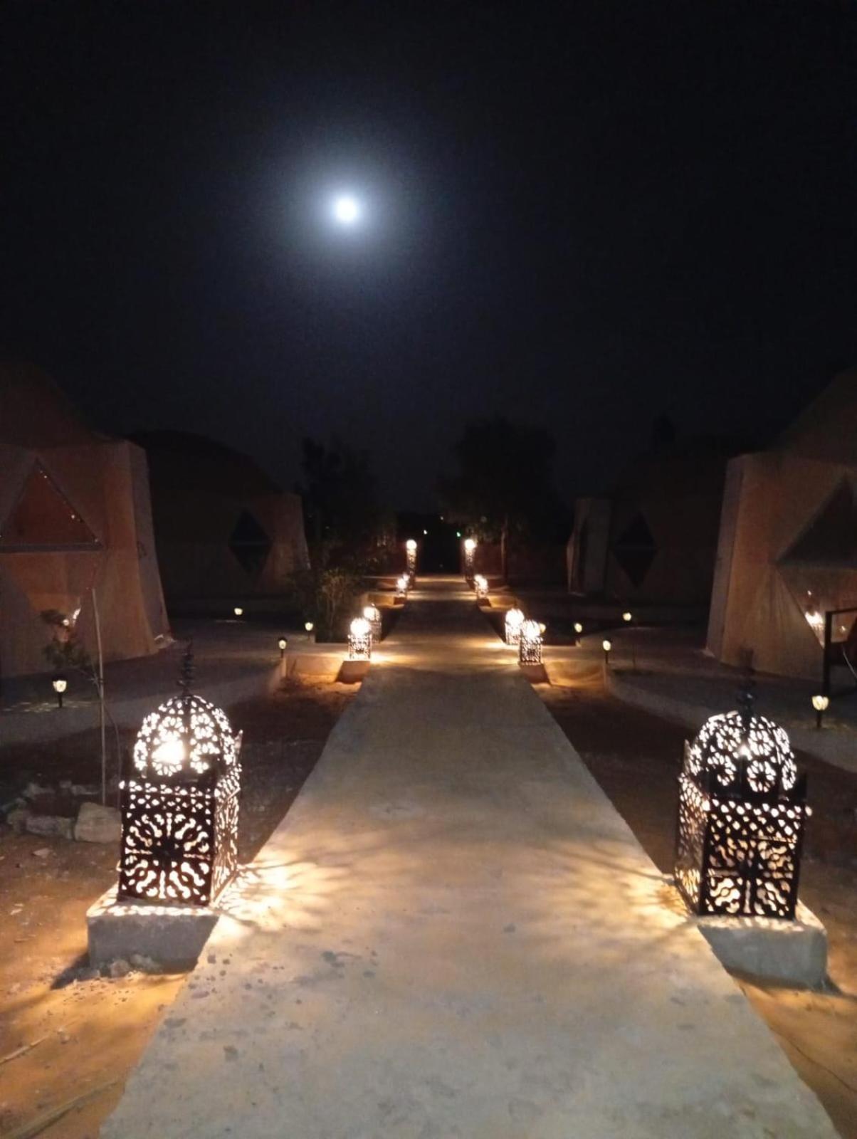 Hotel Restcamp Ergchebbi Merzouga Exterior foto